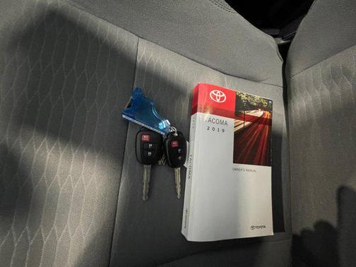 2019 Toyota Tacoma SR5