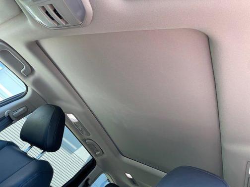 2025 Subaru Ascent Onyx Edition Touring 7-Passenger