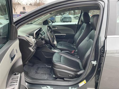 2017 Chevrolet Sonic Premier