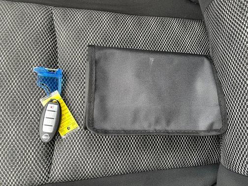 2021 Nissan Rogue Sport SV