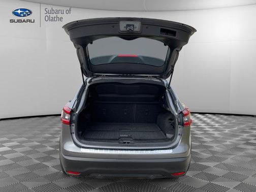 2021 Nissan Rogue Sport SV