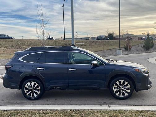 2025 Subaru Outback Touring