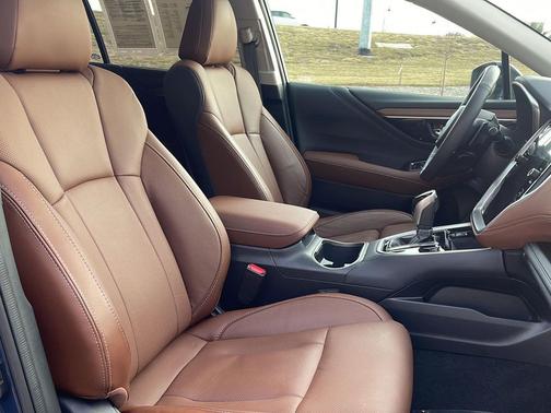 2025 Subaru Outback Touring