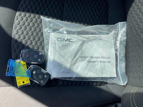 2021 GMC Terrain SLE