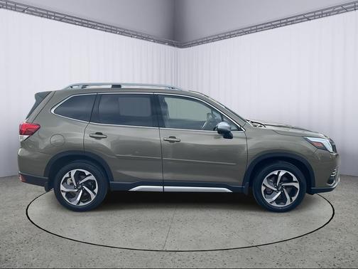 2024 Subaru Forester Touring