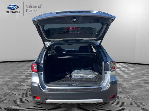 2025 Subaru Outback Touring