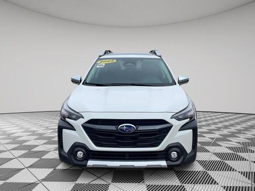2025 Subaru Outback Touring