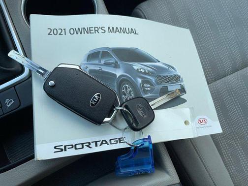 2021 Kia Sportage LX