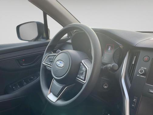 2025 Subaru Outback Base