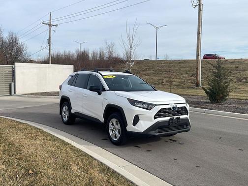 2021 Toyota RAV4 Hybrid LE