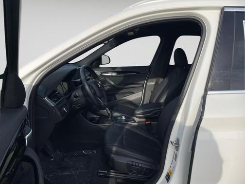 2020 BMW X1 xDrive28i