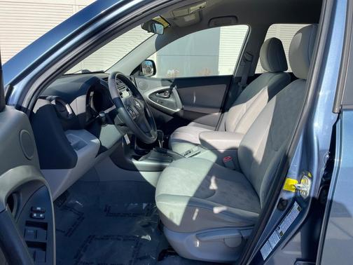 2012 Toyota RAV4 Base