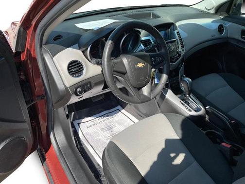 2012 Chevrolet Cruze LS