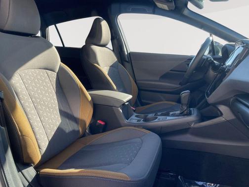 Crystal White Pearl 2025 Subaru Crosstrek Sport