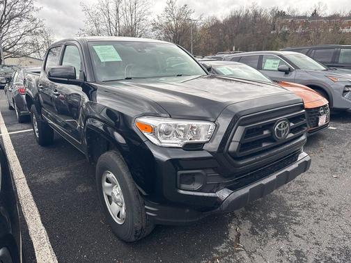2022 Toyota Tacoma SR