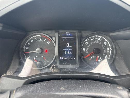 2022 Toyota Tacoma SR