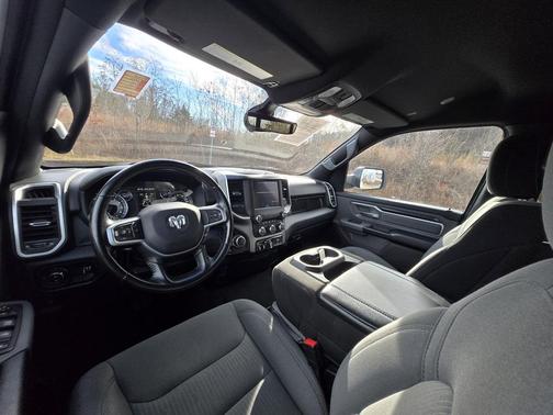 2023 RAM 1500 Big Horn/Lone Star