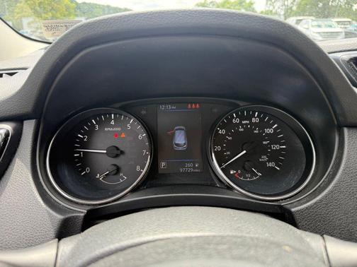 Magnetic Black Pearl 2020 Nissan Rogue Sport S