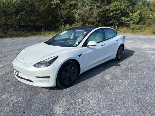 2023 Tesla Model 3 Standard Range