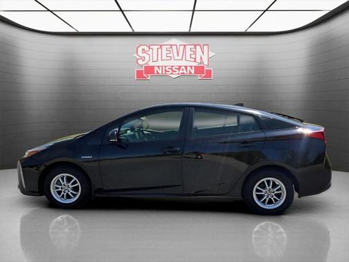 2019 Toyota Prius XLE