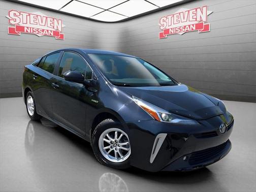 2019 Toyota Prius XLE