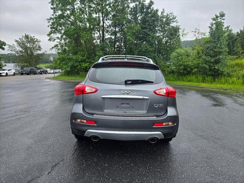 2017 INFINITI QX50 Base