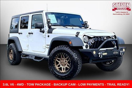 Bright White Clearcoat 2017 Jeep Wrangler Unlimited Sport