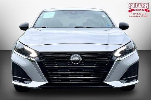 Brilliant Silver Metallic 2024 Nissan Altima 2.5 SV
