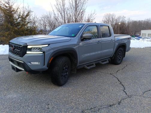 2023 Nissan Frontier PRO-4X