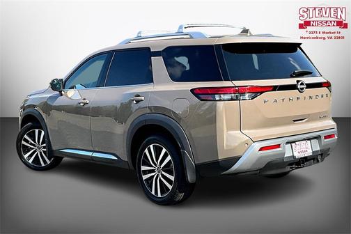 2023 Nissan Pathfinder Platinum FWD