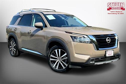 2023 Nissan Pathfinder Platinum FWD