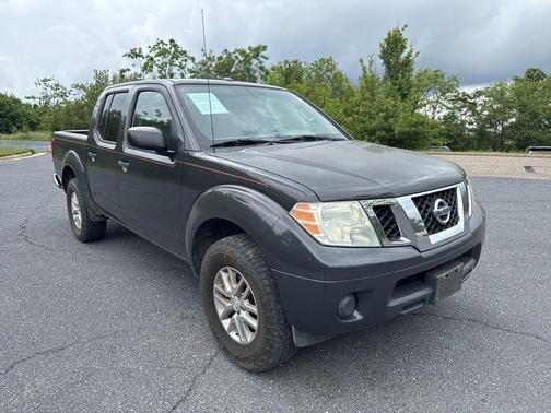 Night Armor 2015 Nissan Frontier SV