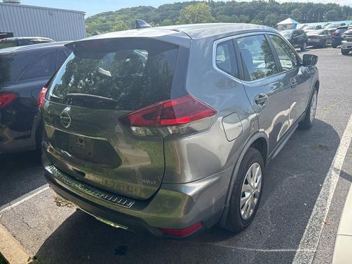 Gun Metallic 2020 Nissan Rogue S