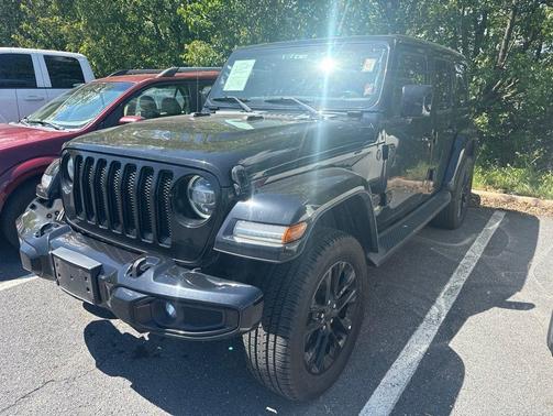 Black Clearcoat 2021 Jeep Wrangler Unlimited Sahara