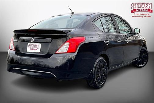 2017 Nissan Versa 1.6 S+