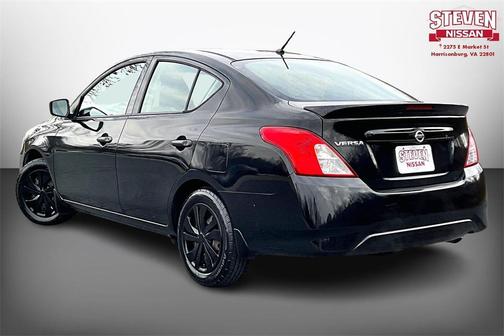 2017 Nissan Versa 1.6 S+