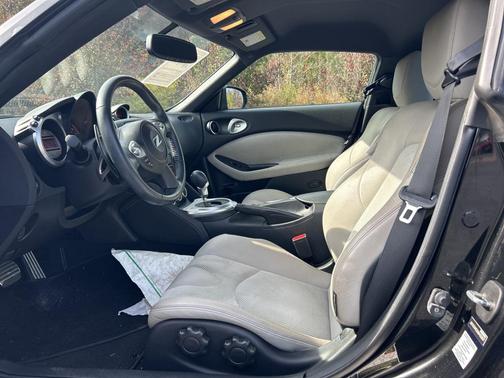 2009 Nissan 370Z Touring