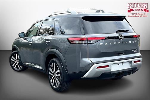 2025 Nissan Pathfinder Platinum 4WD
