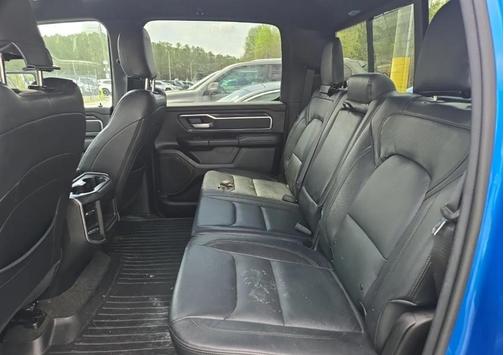 Hydro Blue Pearlcoat 2022 RAM 1500 Big Horn/Lone Star