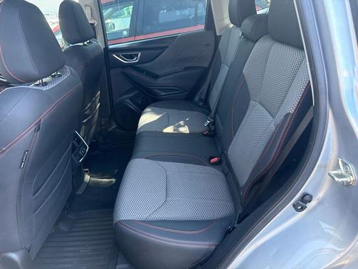 Ice Silver Metallic 2020 Subaru Forester Sport