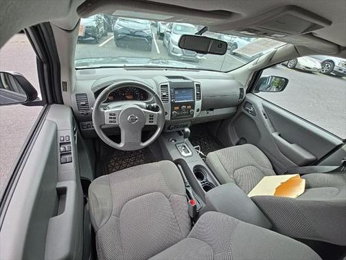2021 Nissan Frontier SV