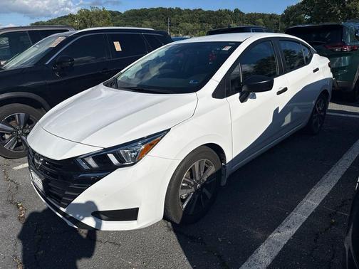Fresh Powder 2024 Nissan Versa 1.6 S