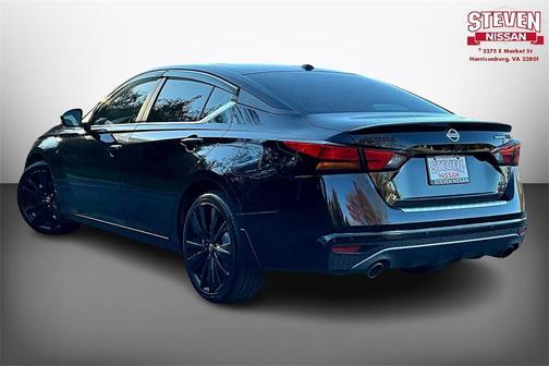 2022 Nissan Altima SR Intelligent AWD