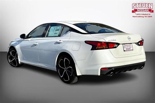 2025 Nissan Altima SR FWD