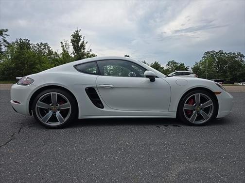 2018 Porsche 718 Cayman S