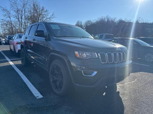 2017 Jeep Grand Cherokee Laredo