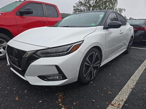 2022 Nissan Sentra SR