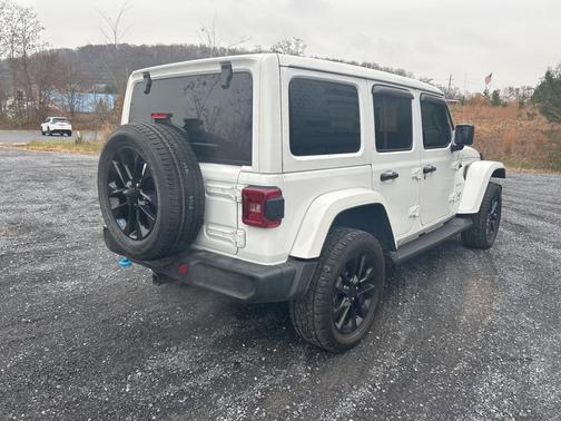 2022 Jeep Wrangler Unlimited 4xe Sahara