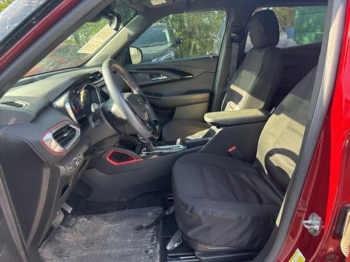 Crimson 2023 Chevrolet Trailblazer RS
