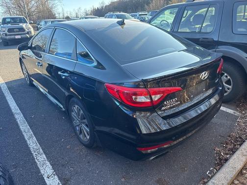 2017 Hyundai SONATA Sport